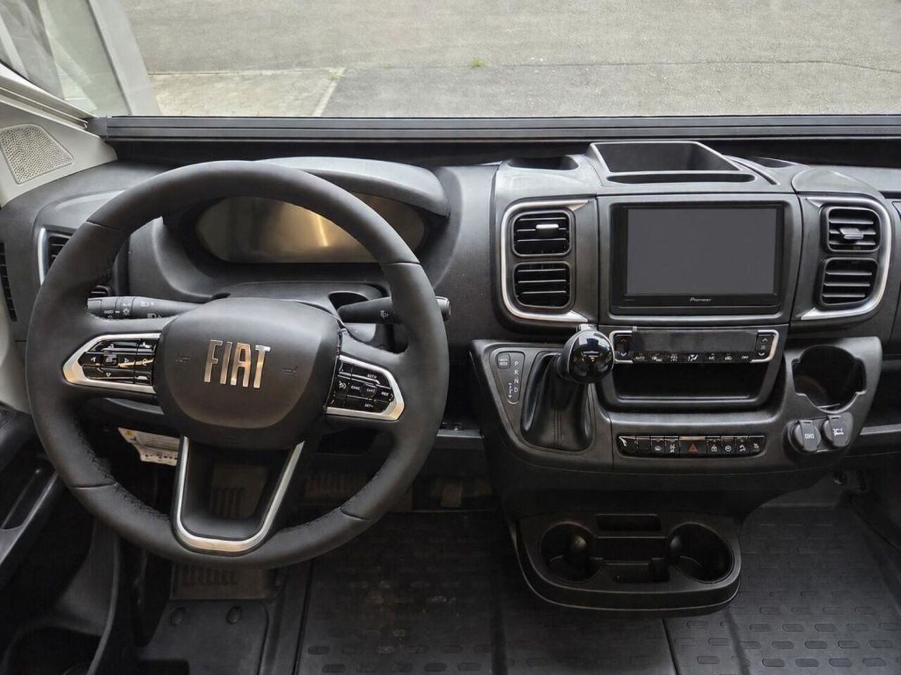 KARMANN 610 Lifestyle CONCEPT*AUTOMATIK Ansicht 24 für Fahrzeugdetailseite