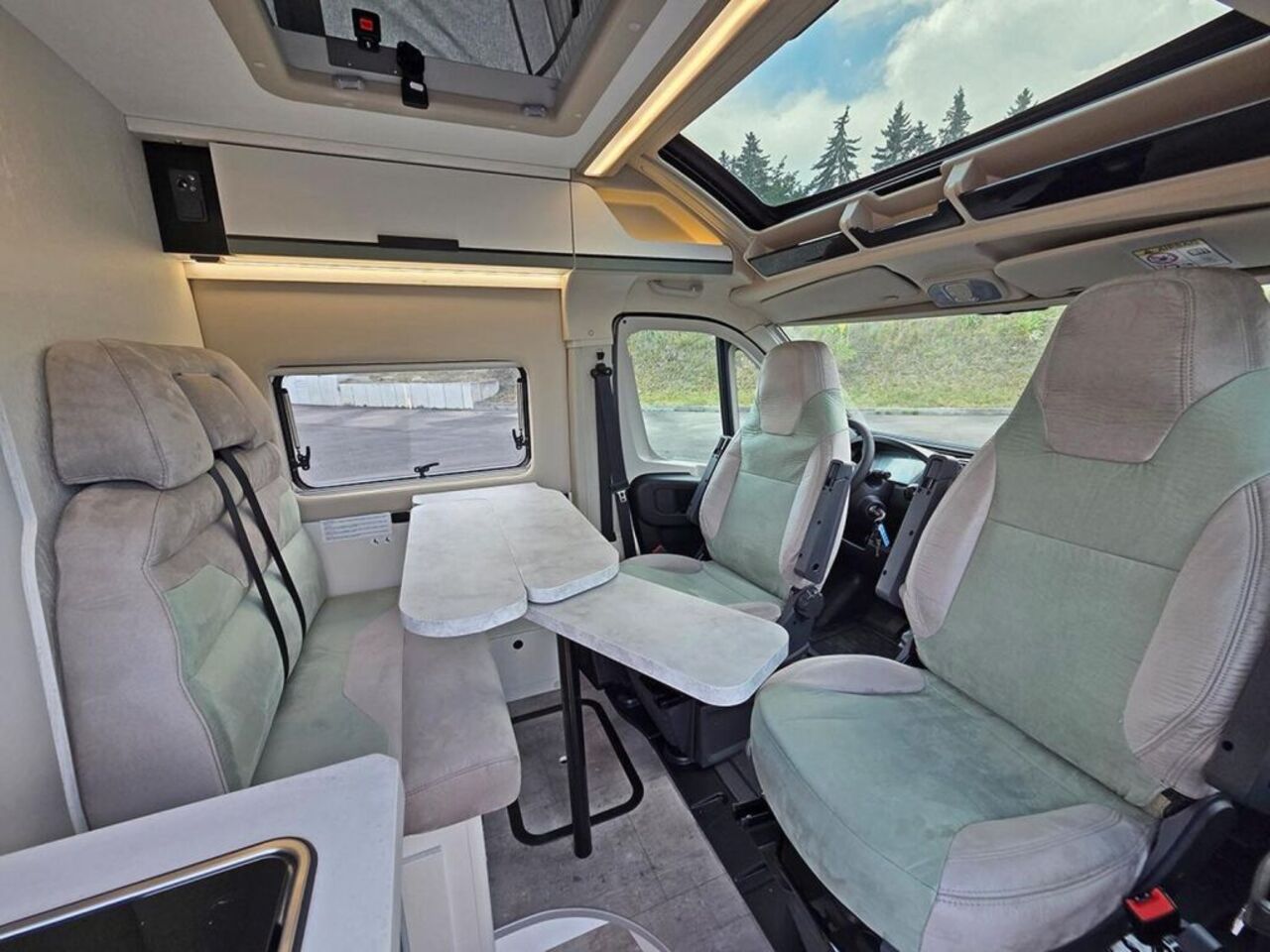 KARMANN 610 Lifestyle CONCEPT*AUTOMATIK Ansicht 7 für Fahrzeugdetailseite