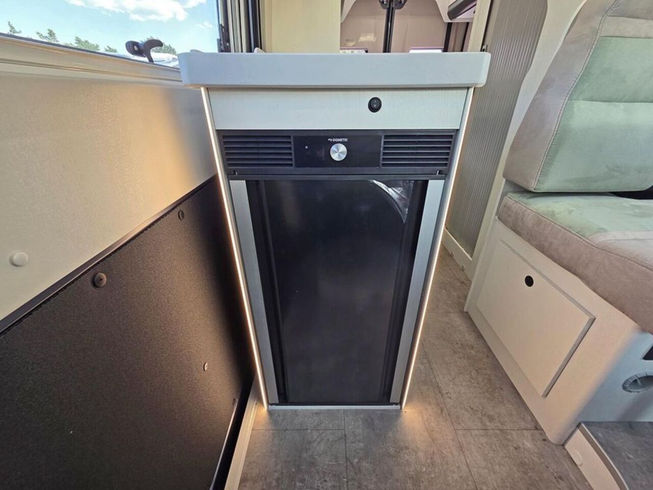 KARMANN 610 Lifestyle CONCEPT*AUTOMATIK Ansicht 9 für Fahrzeugdetailseite