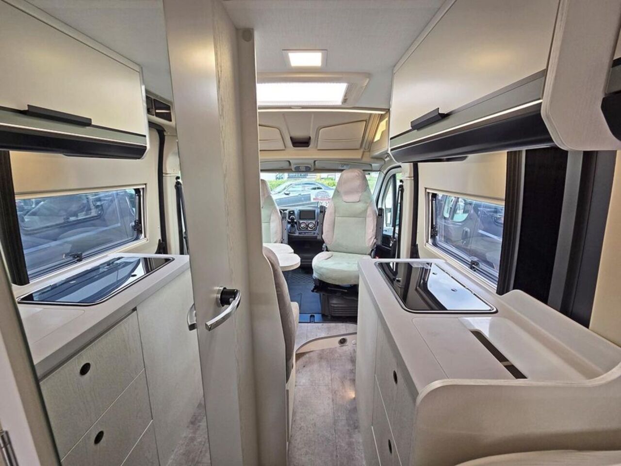 KARMANN 600 Lifestyle CONCEPT*AUTOMATIK* Ansicht 14 für Fahrzeugdetailseite