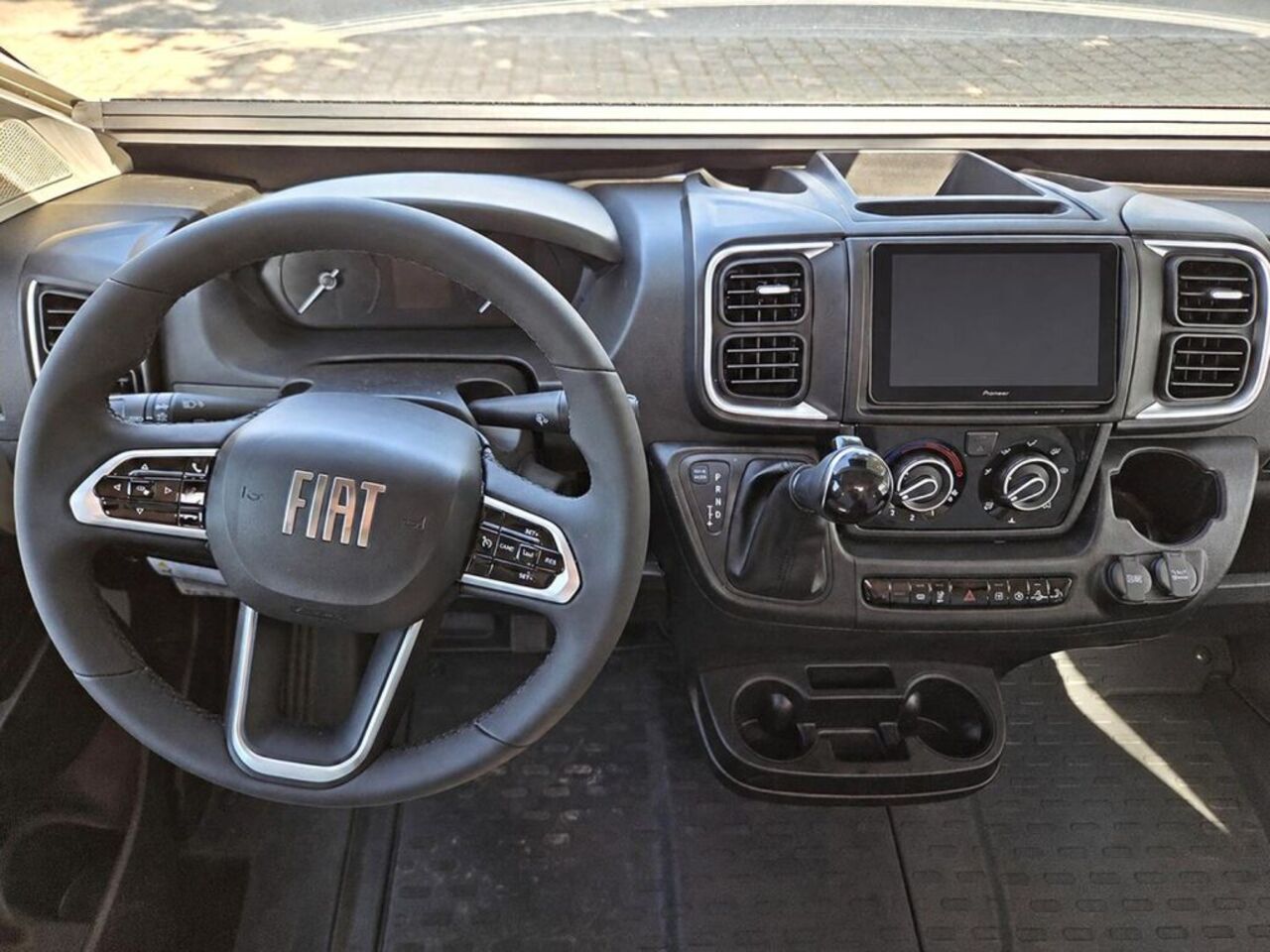 KARMANN 600 Lifestyle CONCEPT*AUTOMATIK* Ansicht 20 für Fahrzeugdetailseite
