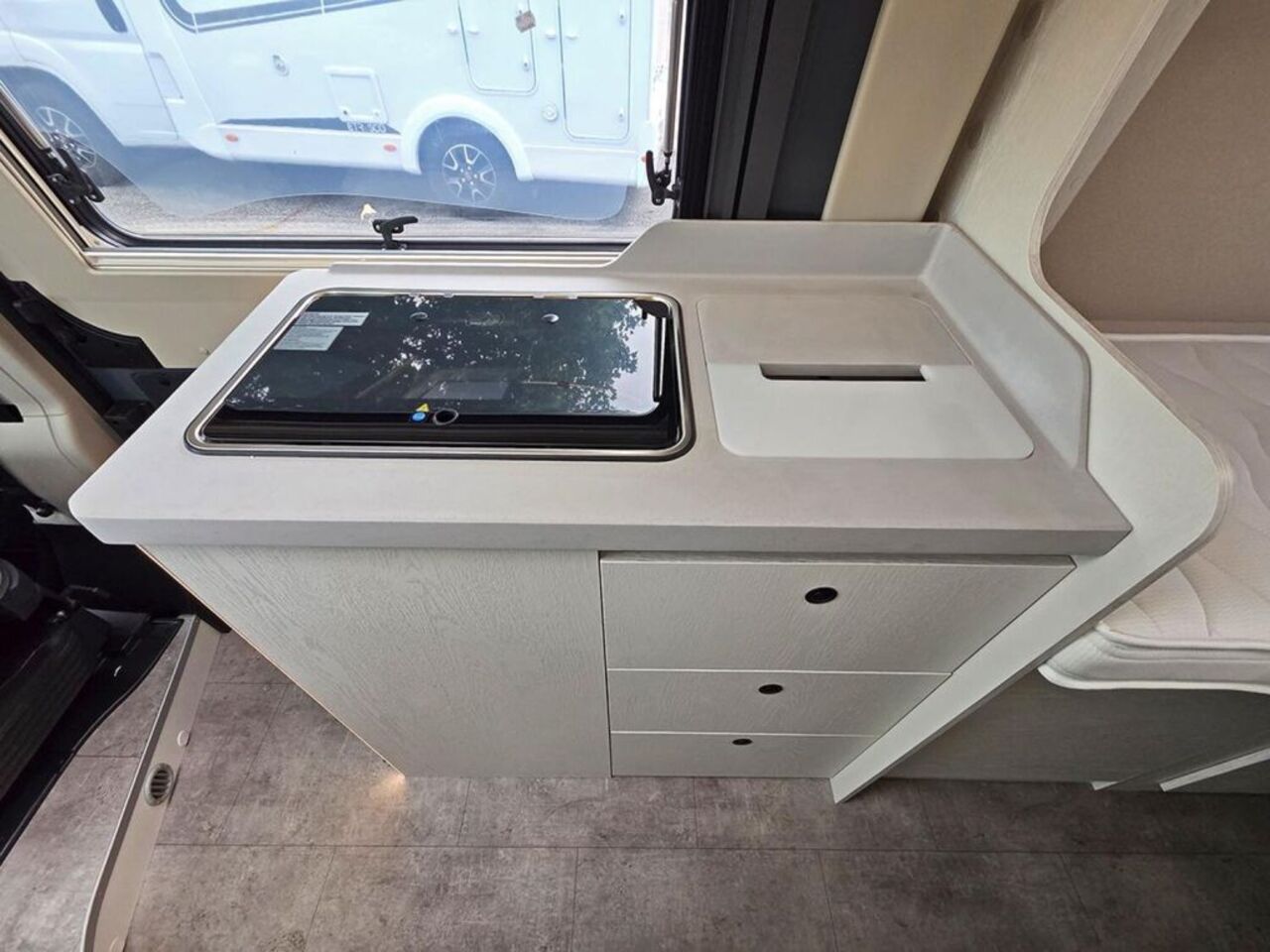 KARMANN 600 Lifestyle CONCEPT*AUTOMATIK* Ansicht 9 für Fahrzeugdetailseite