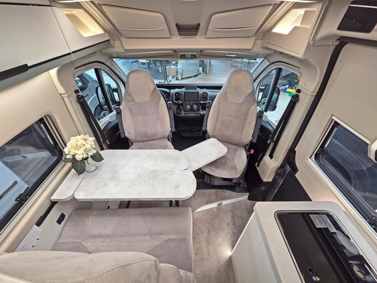 KARMANN 610 Lifestyle CONCEPT*AUTOMATIK Ansicht 14 für Fahrzeugdetailseite