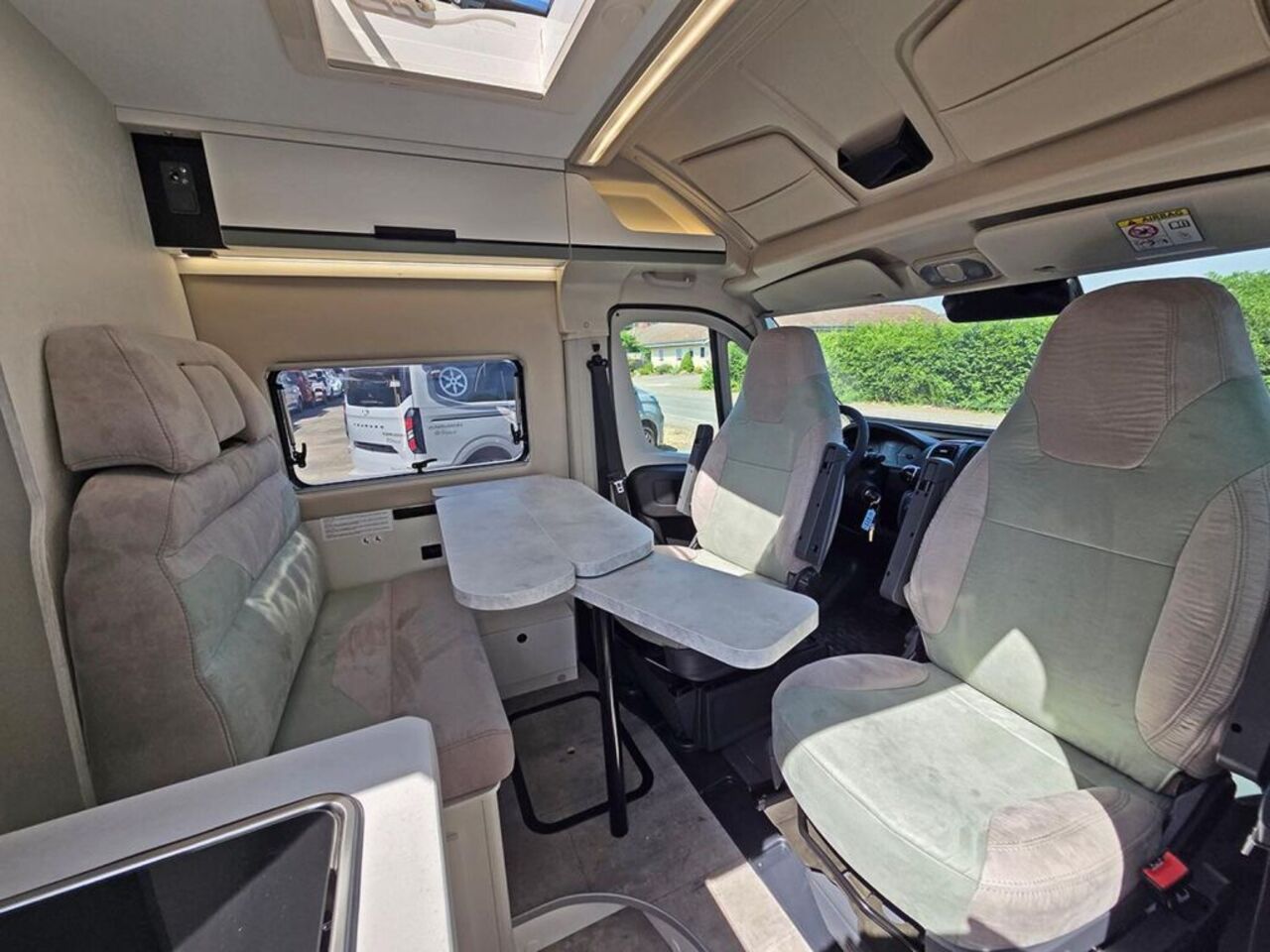 KARMANN 610 Lifestyle CONCEPT*AUTOMATIK Ansicht 5 für Fahrzeugdetailseite