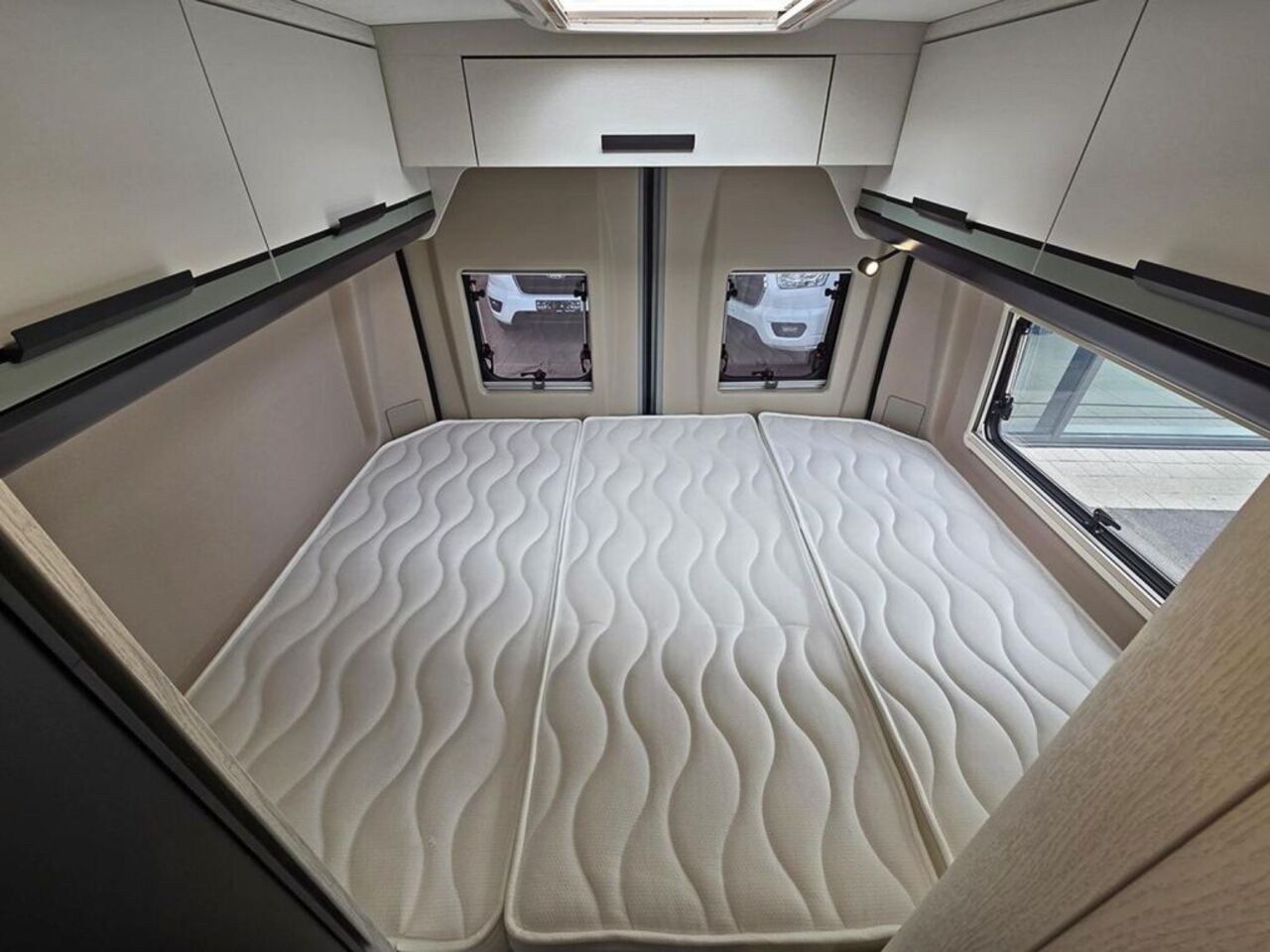 KARMANN 590 Lifestyle CONCEPT*AUTOMATIK* Ansicht 11 für Fahrzeugdetailseite