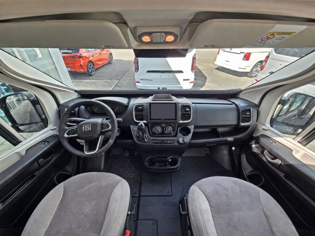 KARMANN 590 Lifestyle CONCEPT*AUTOMATIK* Ansicht 16 für Fahrzeugdetailseite