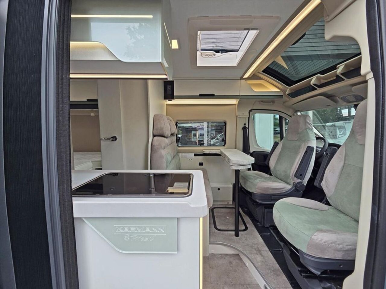 KARMANN 600 Lifestyle CONCEPT*AUTOMATIK* Ansicht 4 für Fahrzeugdetailseite