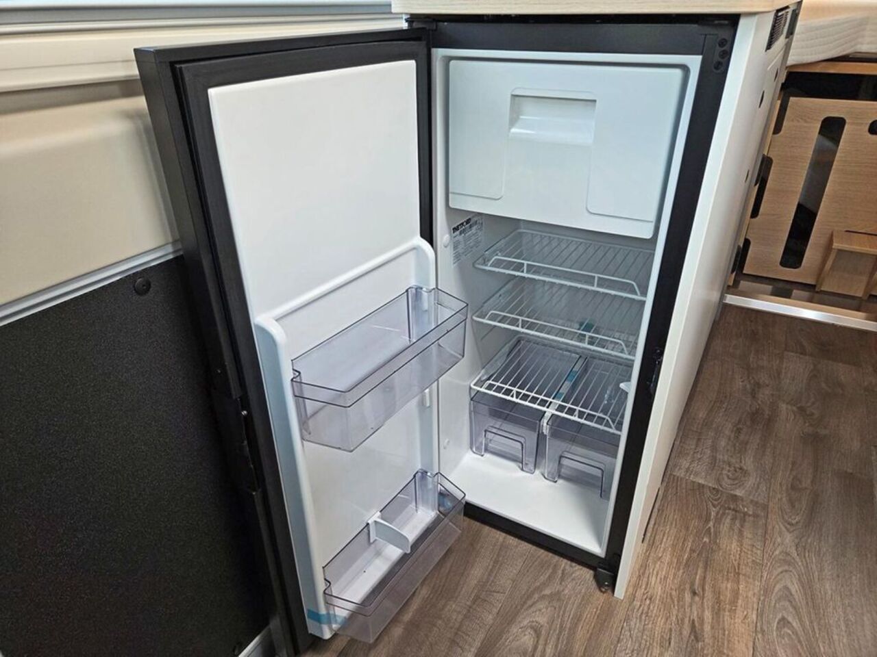 LMC Pure 640 Automatik*Allwetter Ansicht 7 für Fahrzeugdetailseite