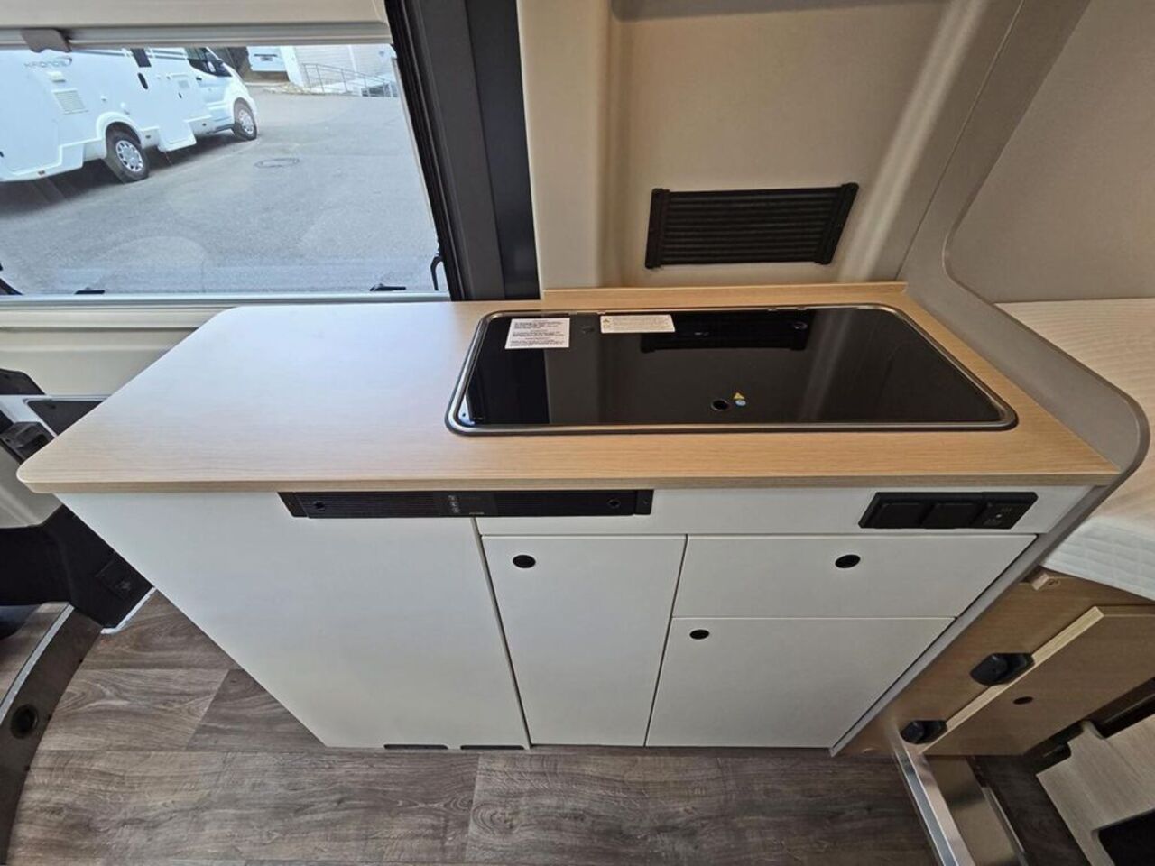 LMC Pure 640 Automatik*Allwetter Ansicht 8 für Fahrzeugdetailseite
