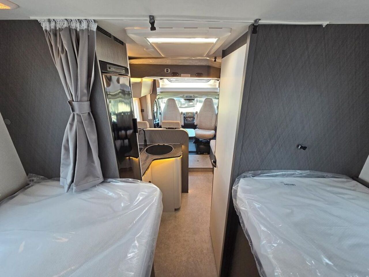 ETRUSCO 6900 SB *AUTOMATIK*ACC*COMPLETE SELECOTION* Ansicht 13 für Fahrzeugdetailseite