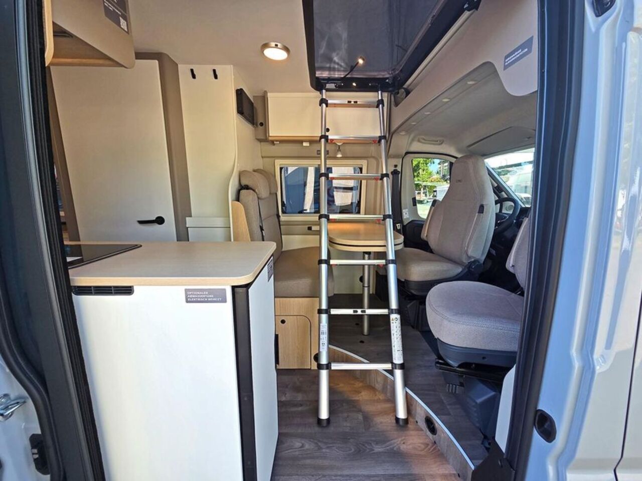 LMC 600 Pure *Aufstelldach*Automatik* Ansicht 17 für Fahrzeugdetailseite