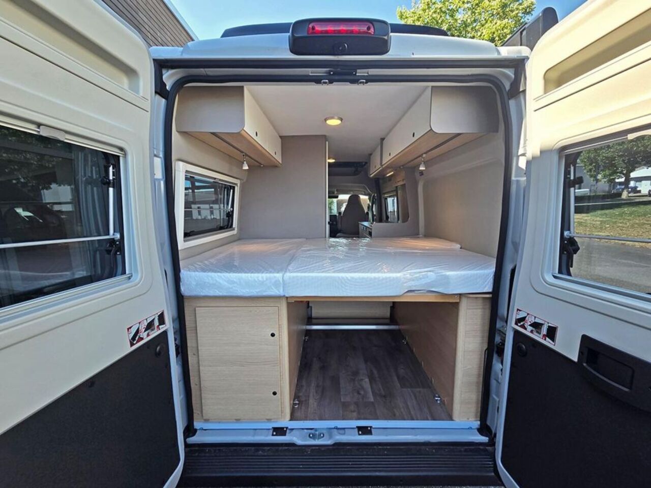 LMC 600 Pure *Aufstelldach*Automatik* Ansicht 20 für Fahrzeugdetailseite