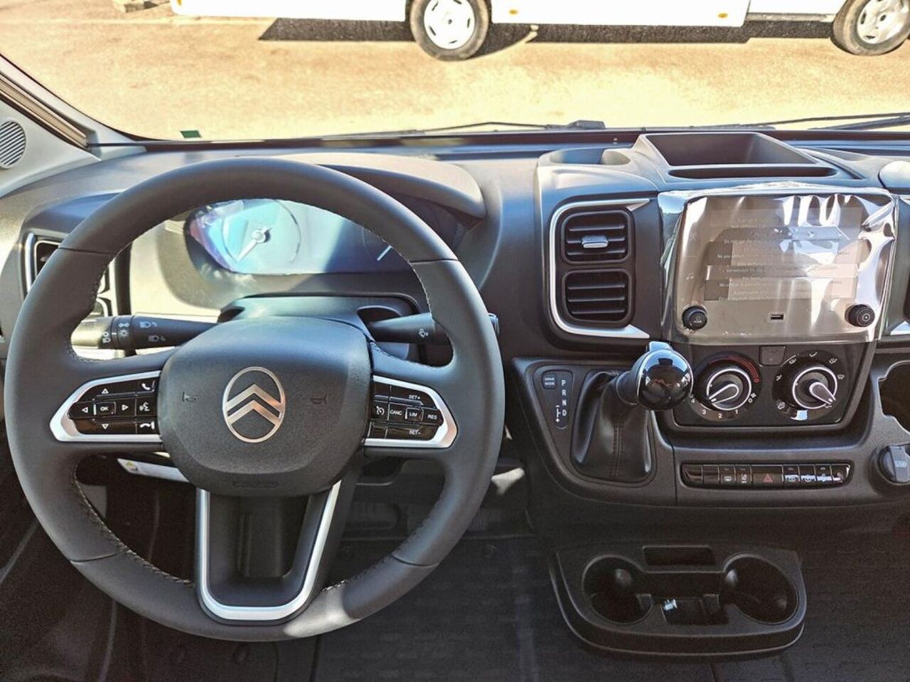 LMC 600 Pure *Aufstelldach*Automatik* Ansicht 23 für Fahrzeugdetailseite