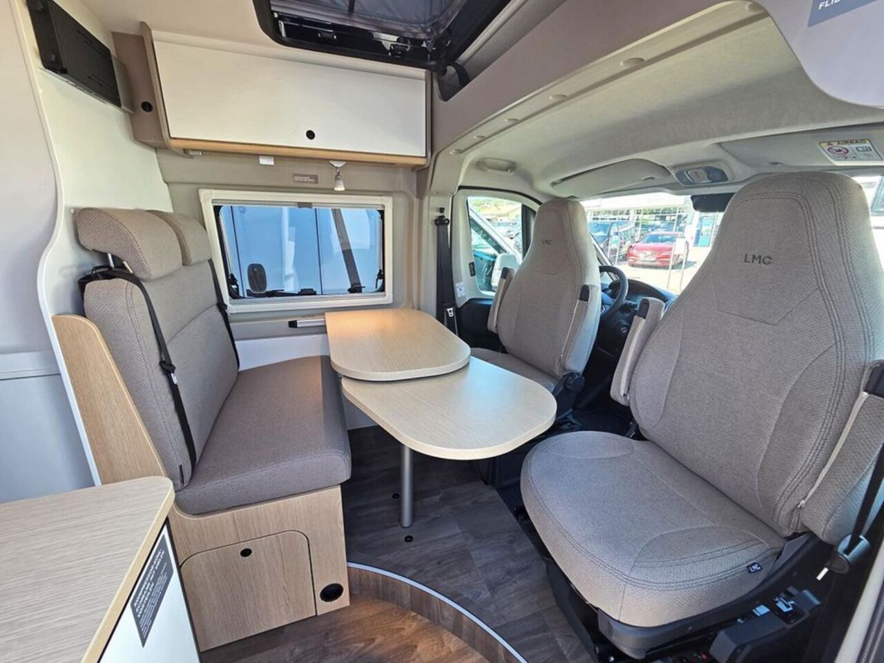 LMC 600 Pure *Aufstelldach*Automatik* Ansicht 7 für Fahrzeugdetailseite