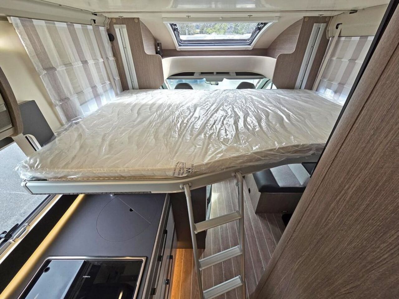 ROLLER TEAM 285 TL *ACC*TV-WIFI*LITHIUM*SOLAR*RFK* Ansicht 15 für Fahrzeugdetailseite