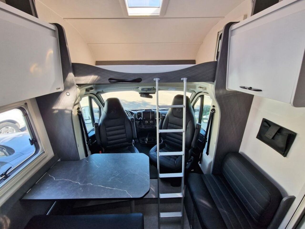 ETRUSCO 6.9 SB ACC*AUTOMATIK*MARKISE*RFK* Ansicht 6 für Fahrzeugdetailseite