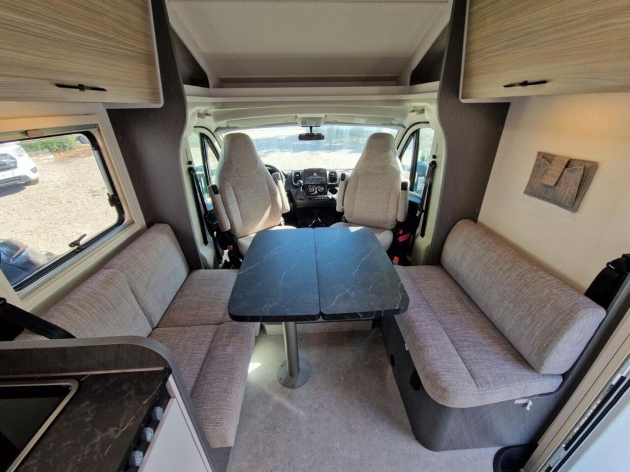 ETRUSCO 7.4 SBC *AUTOMATIK*LITHIUM*SOLAR* Ansicht 4 für Fahrzeugdetailseite