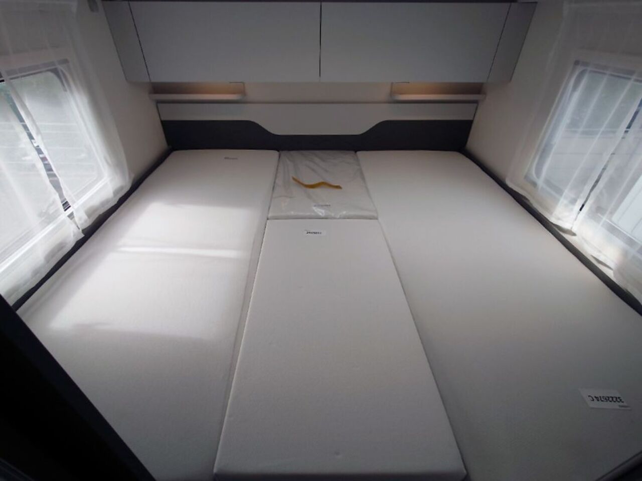 ETRUSCO 7400 SBC *180*4,4T*ACC*SAT*AUTOMATIK*MARKISE* Ansicht 15 für Fahrzeugdetailseite