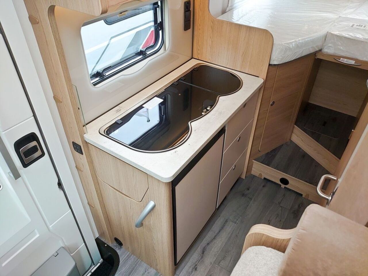 LMC V 646 G *SAT*NAVI*sofort Ansicht 7 für Fahrzeugdetailseite