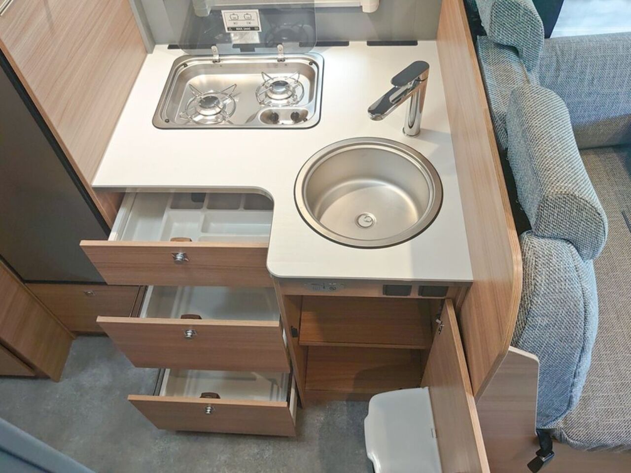 DETHLEFFS T 6812 EB *SOFORT VERFÜGBAR*PAKET ONE* Ansicht 8 für Fahrzeugdetailseite