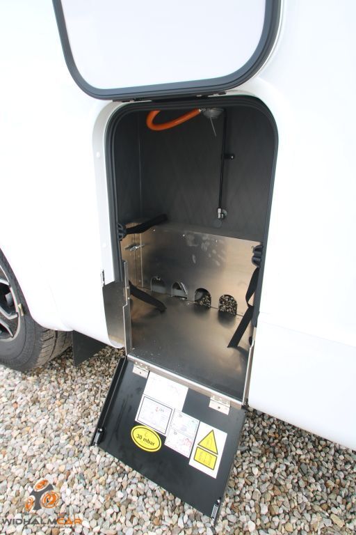 ETRUSCO 7400 SBC - ab Euro 82.999,- Ansicht 6 für Fahrzeugdetailseite