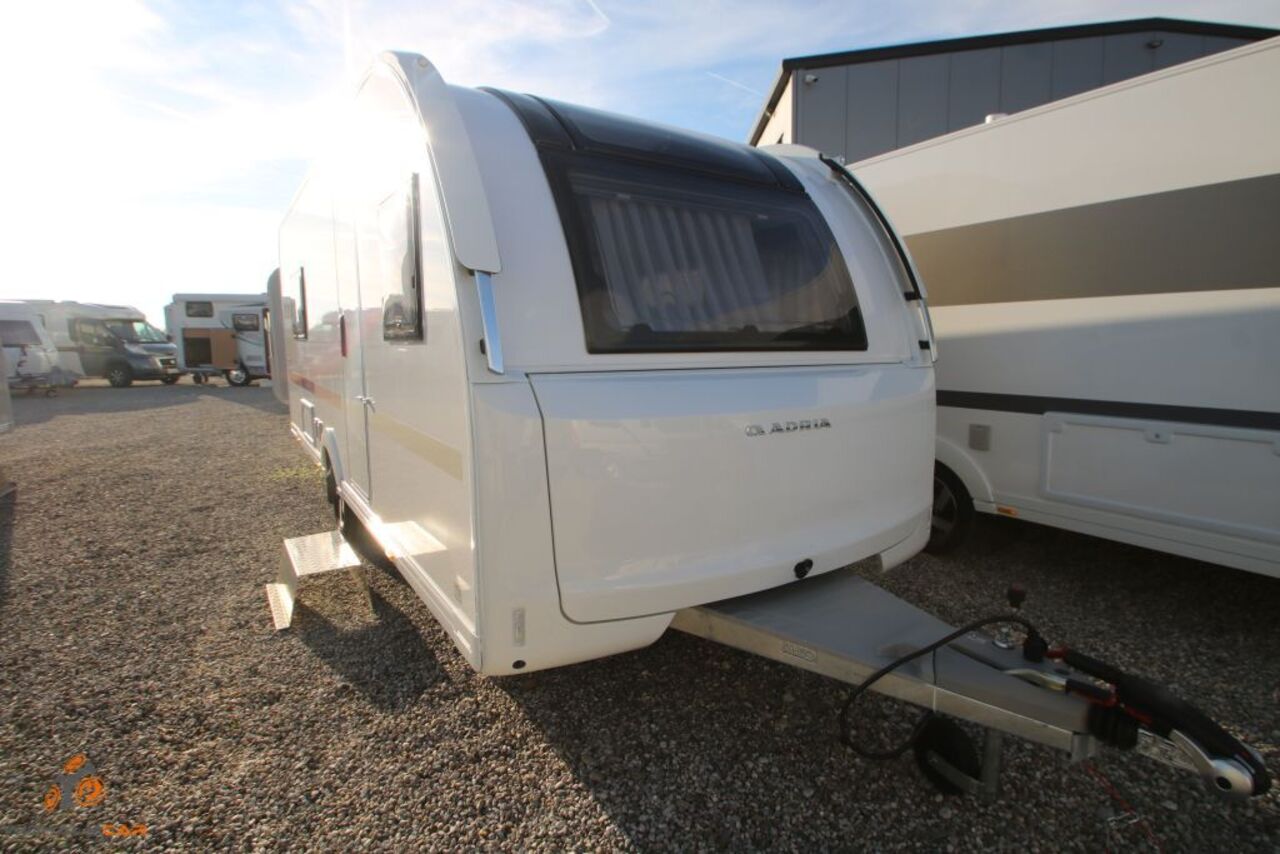 ADRIA 572 UT - ab Euro 31.550,- Ansicht 3 für Fahrzeugdetailseite