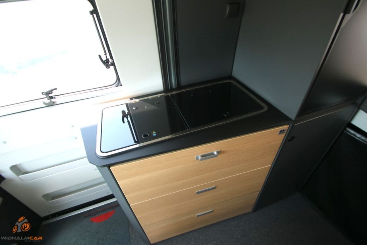 ADRIA 640 SGX 60 Years mit Aufstelldach Ansicht 20 für Fahrzeugdetailseite