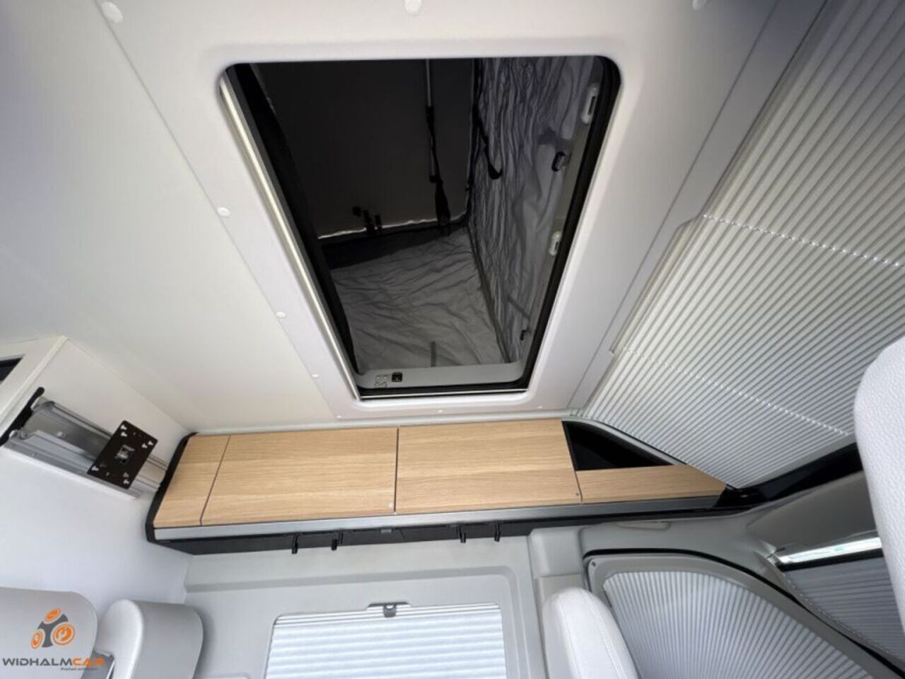 ADRIA 640 SGX 60 Years mit Aufstelldach Ansicht 28 für Fahrzeugdetailseite
