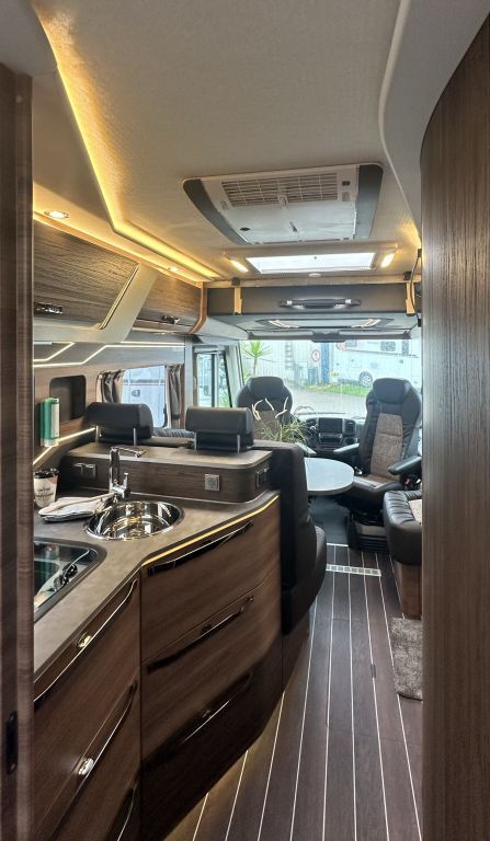 KNAUS 700 LEG HY4 Stützen, Wechselrichter Ansicht 8 für Fahrzeugdetailseite