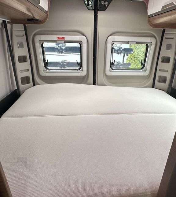 KNAUS 600 MQ Platinum Selection Mietfahrzeug Verfügbar 11 2026 Ansicht 15 für Fahrzeugdetailseite