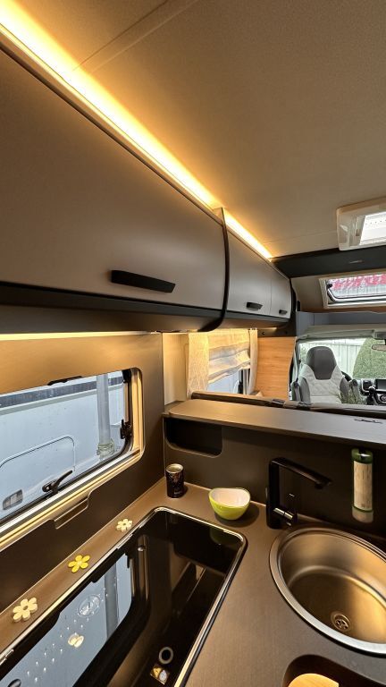 KNAUS 700 MEG Platinum Selection Live Ti 700  Verfügbar 11.2026 Ansicht 13 für Fahrzeugdetailseite