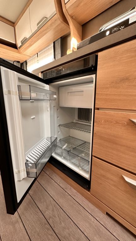 KNAUS 500 EU Black Selection Modell 2026 Ansicht 18 für Fahrzeugdetailseite