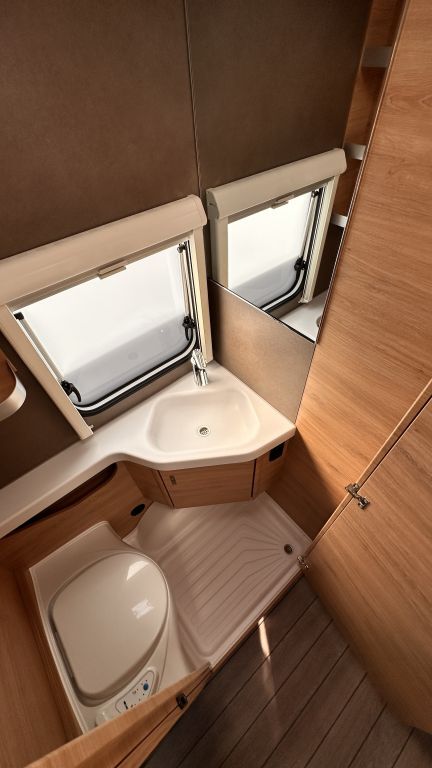 KNAUS 500 EU Black Selection Modell 2026 Ansicht 20 für Fahrzeugdetailseite