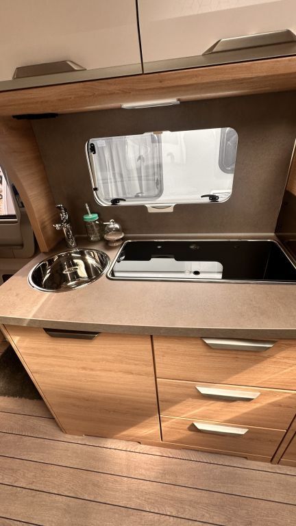 KNAUS 580 QS Black Selection Verfügbar 11.2026 Ansicht 13 für Fahrzeugdetailseite