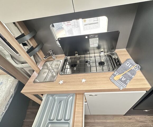 KNAUS 500 KD Dusche separat Ansicht 15 für Fahrzeugdetailseite