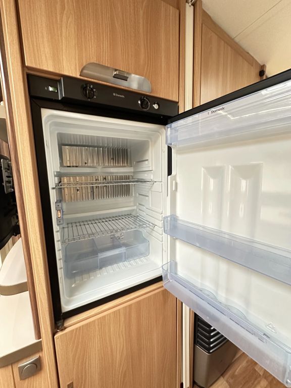 TABBERT 700 KD Rangierhilfe Ansicht 18 für Fahrzeugdetailseite