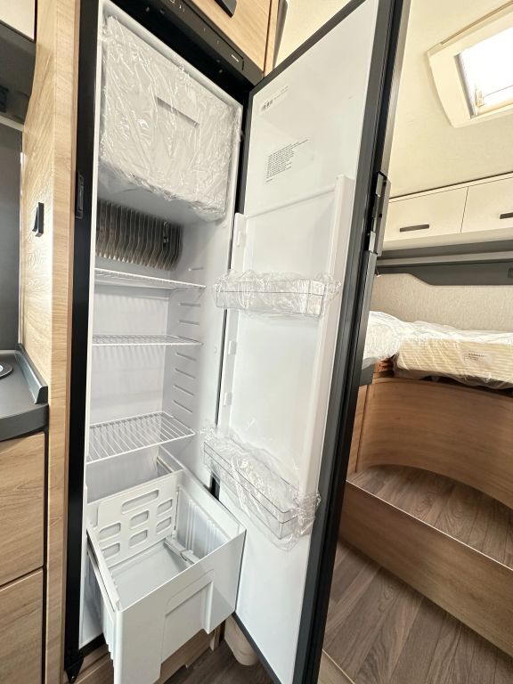 KNAUS 650 MEG Black Selection BLACK SELECTION  ; Live Wave Ansicht 25 für Fahrzeugdetailseite
