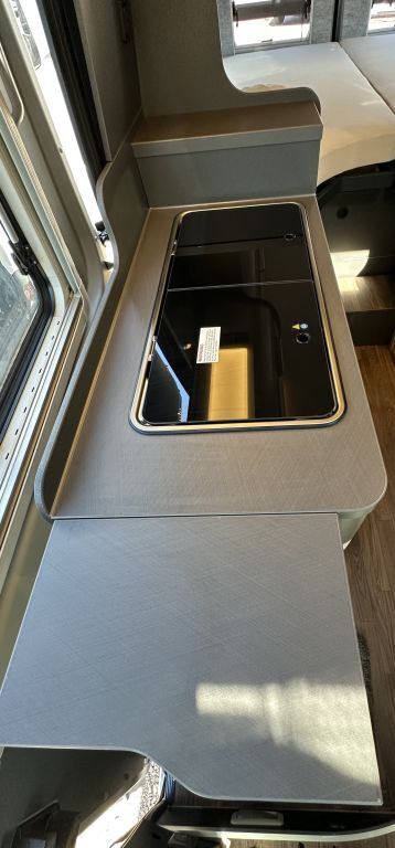 KNAUS 600 ME Platinum Selection Mietfahrzeug Verfügbar 11.2026 Ansicht 17 für Fahrzeugdetailseite