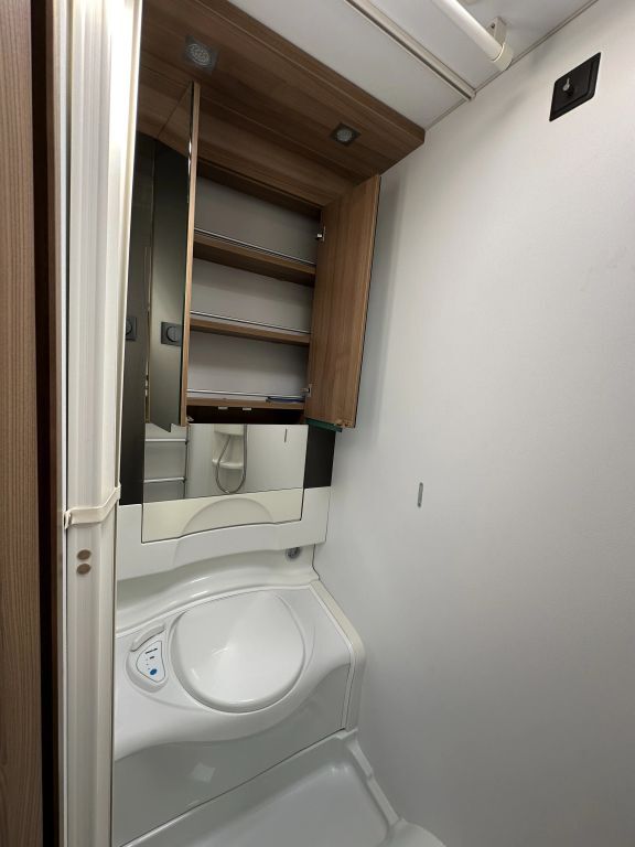 ADRIA Axess 590 ST TV -Paket Ansicht 25 für Fahrzeugdetailseite
