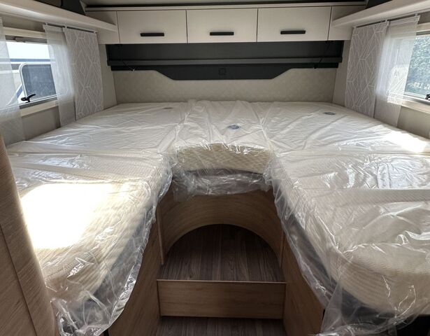 KNAUS 700 MEG Platinum Selection Live Ti ; 25 Years Selection Ansicht 19 für Fahrzeugdetailseite