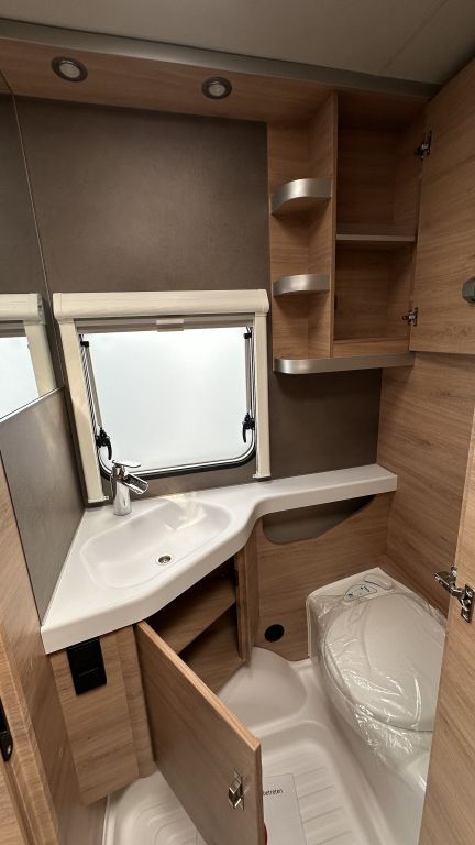 KNAUS 540 UE Black Selection Ansicht 21 für Fahrzeugdetailseite