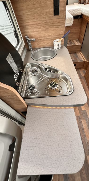 WEINSBERG 640 MEG EDITION [PEPPER] Licht & Sicht-Paket ,Automatik Ansicht 14 für Fahrzeugdetailseite