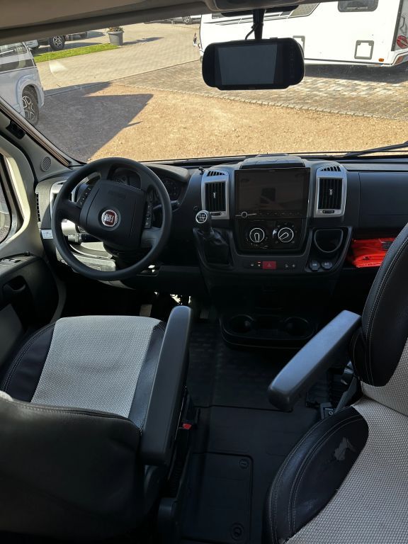 CHALLENGER 284 Markise, 22" TV+SAT Ansicht 11 für Fahrzeugdetailseite