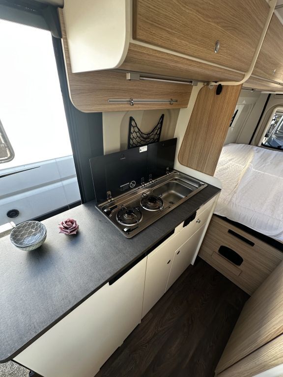 SUNLIGHT Cliff 640 Solar + TV/SAT + Markise Ansicht 17 für Fahrzeugdetailseite