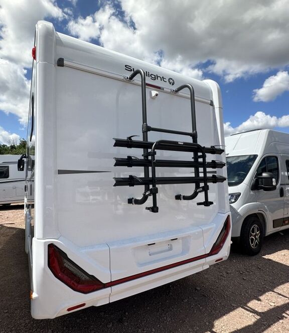 SUNLIGHT 67S Adventure Edition Automatikgetriebe Ansicht 5 für Fahrzeugdetailseite