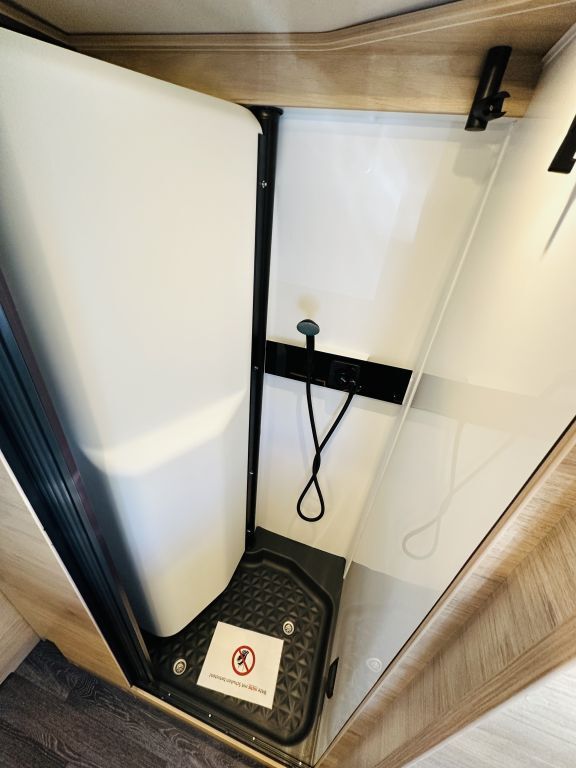 KNAUS 630 MX Automatik , 180 PS Ansicht 28 für Fahrzeugdetailseite