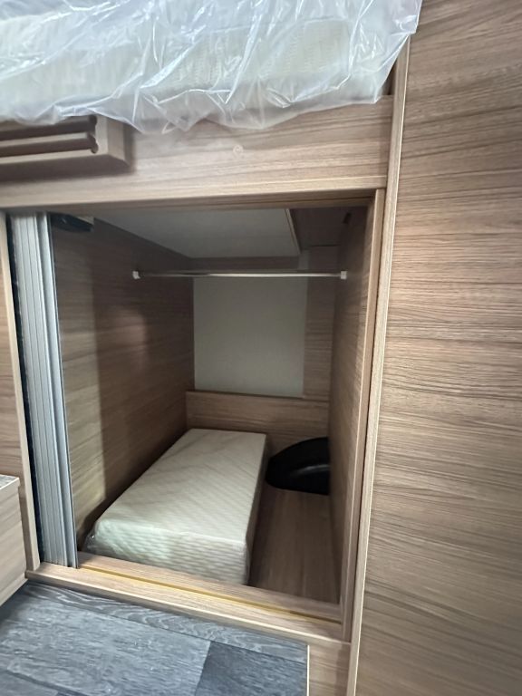 WEINSBERG 650 MEG EDITION [SPICY] Automatikgetriebe Ansicht 15 für Fahrzeugdetailseite