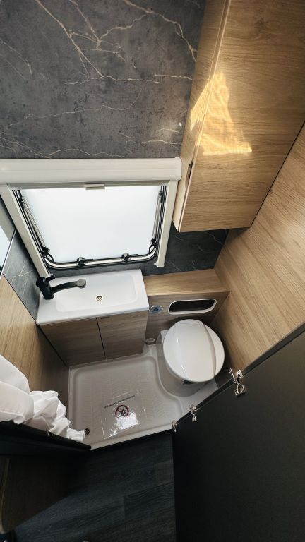 WEINSBERG 420 QD Vorzelt + Ansicht 15 für Fahrzeugdetailseite