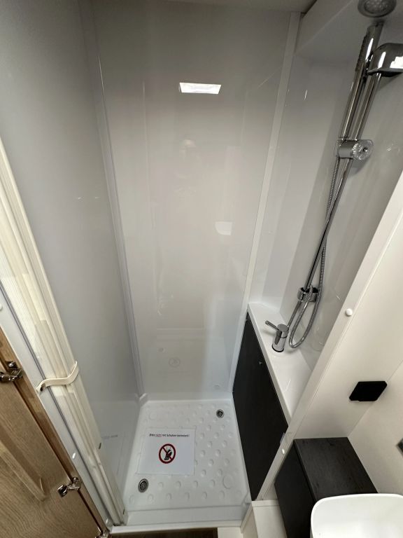 SUNLIGHT 70 Automatikgetriebe Ansicht 22 für Fahrzeugdetailseite
