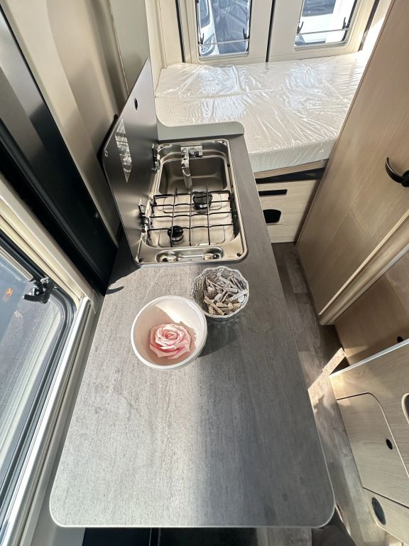 SUNLIGHT Cliff 600 IC-Line AKTION ; IC -Sondermodell Ansicht 17 für Fahrzeugdetailseite